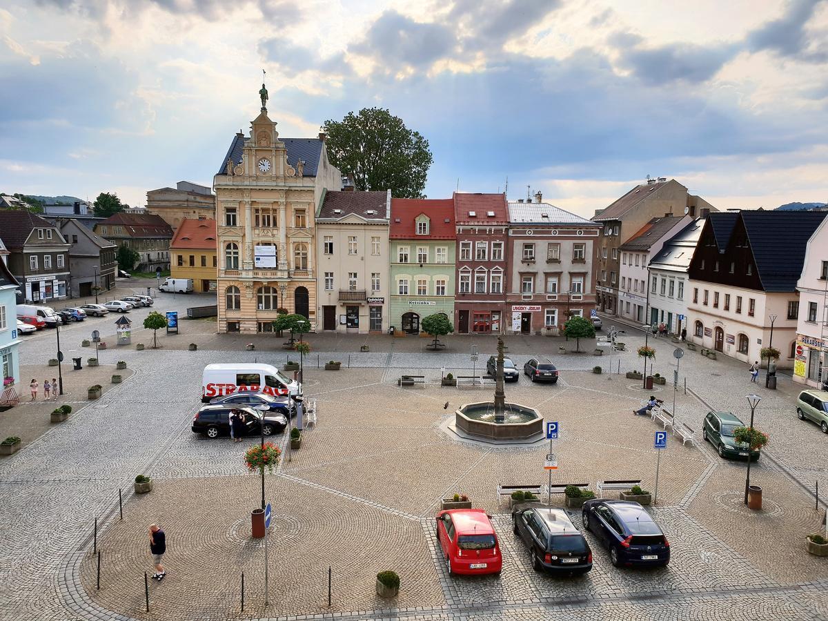 Hotel Slavie Česká Kamenice Kültér fotó